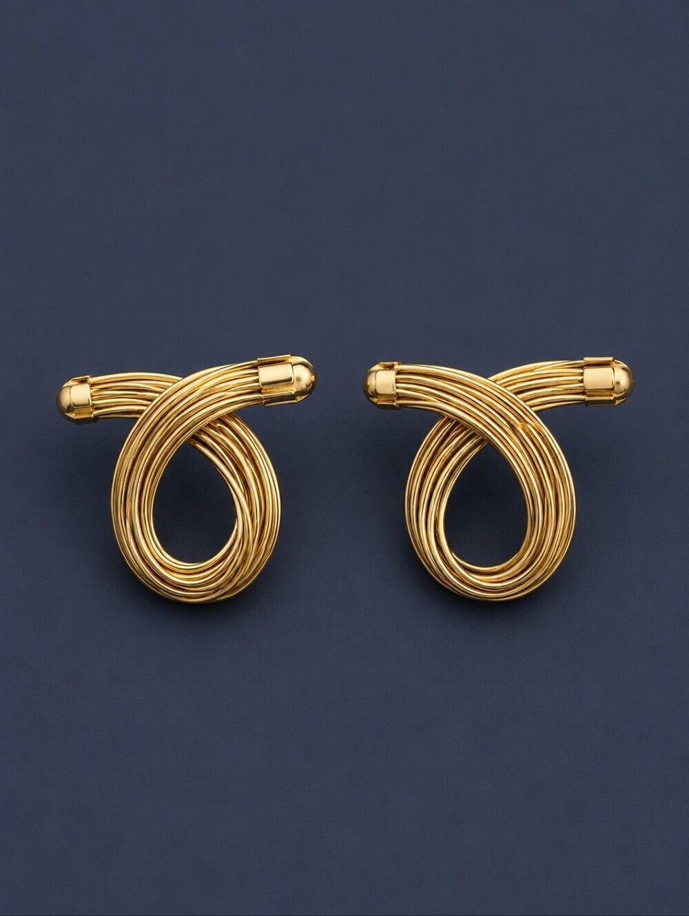VTG Goldtone Twisted Sculptural Rope Chunky Mod Statement Post Earrings